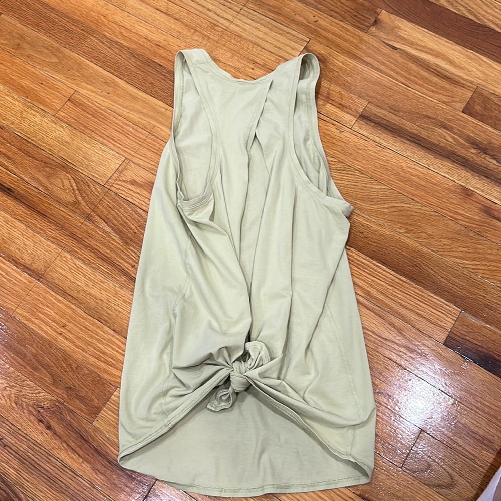 Lululemon All Tied Up Top - Picture 3 of 3